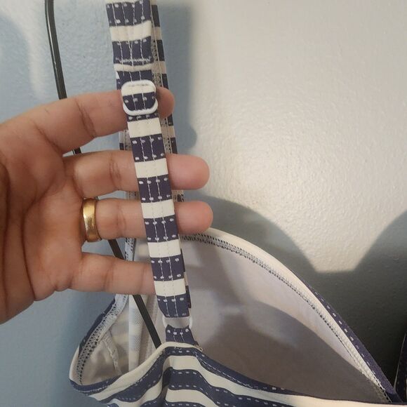 NipTuck Swimsuit Size 12  Multi Fit Cup Women One Piece Beach Nautical - Picture 5 of 11